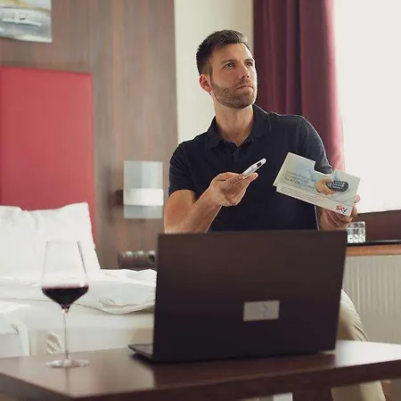 Hotel Reinisch - Near Vienna Airport Schwechat