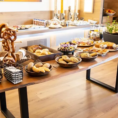 Reinisch - Near Vienna Airport Hotel Schwechat