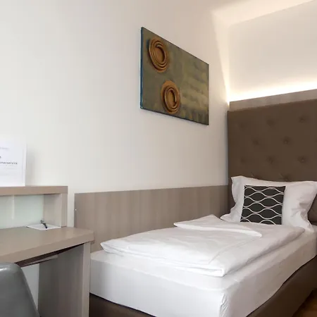 Reinisch - Near Vienna Airport Hotel 4*