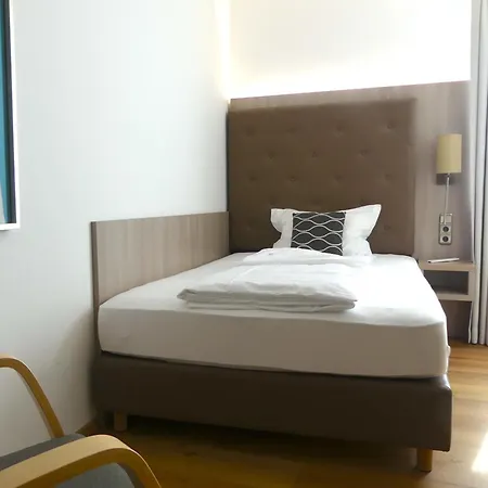 Reinisch - Near Vienna Airport Hotel Schwechat