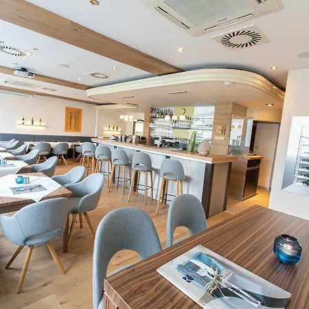 Reinisch - Near Vienna Airport Hotel Schwechat
