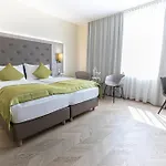 Reinisch - Near Vienna Airport Hotel Schwechat