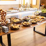 Reinisch - Near Vienna Airport Schwechat