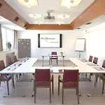 Reinisch - Near Vienna Airport Hotel 4*