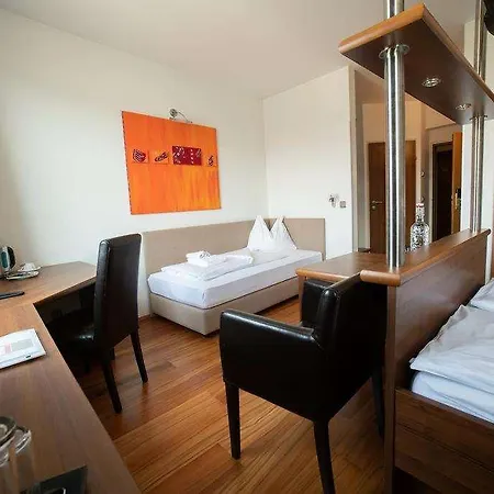 Reinisch - Near Vienna Airport Schwechat