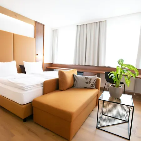 Reinisch - Near Vienna Airport 4*