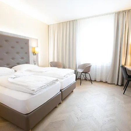 Reinisch - Near Vienna Airport