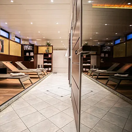 Reinisch - Near Vienna Airport 4*