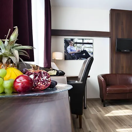 Reinisch - Near Vienna Airport 4*