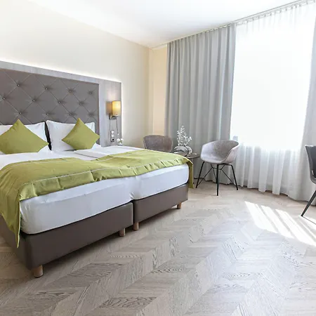 Hotel Reinisch - Near Vienna Airport 4*