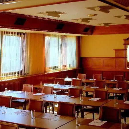 Reinisch - Near Vienna Airport