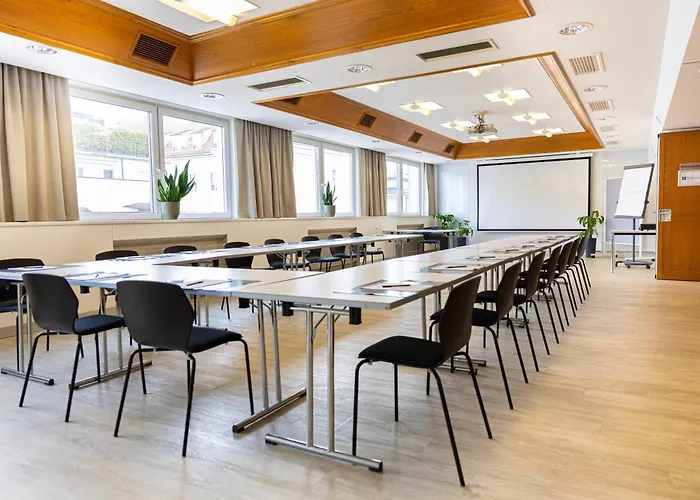 Hotel Reinisch - Near Vienna Airport 4*