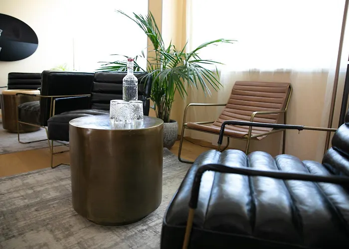 Reinisch - Near Vienna Airport